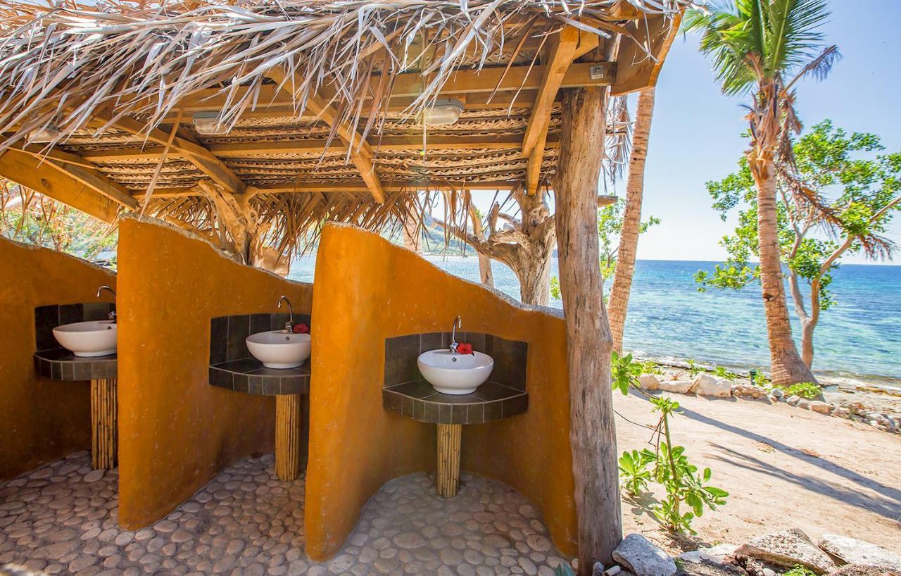 Barefoot Kuata Island Resort Zewnętrze zdjęcie