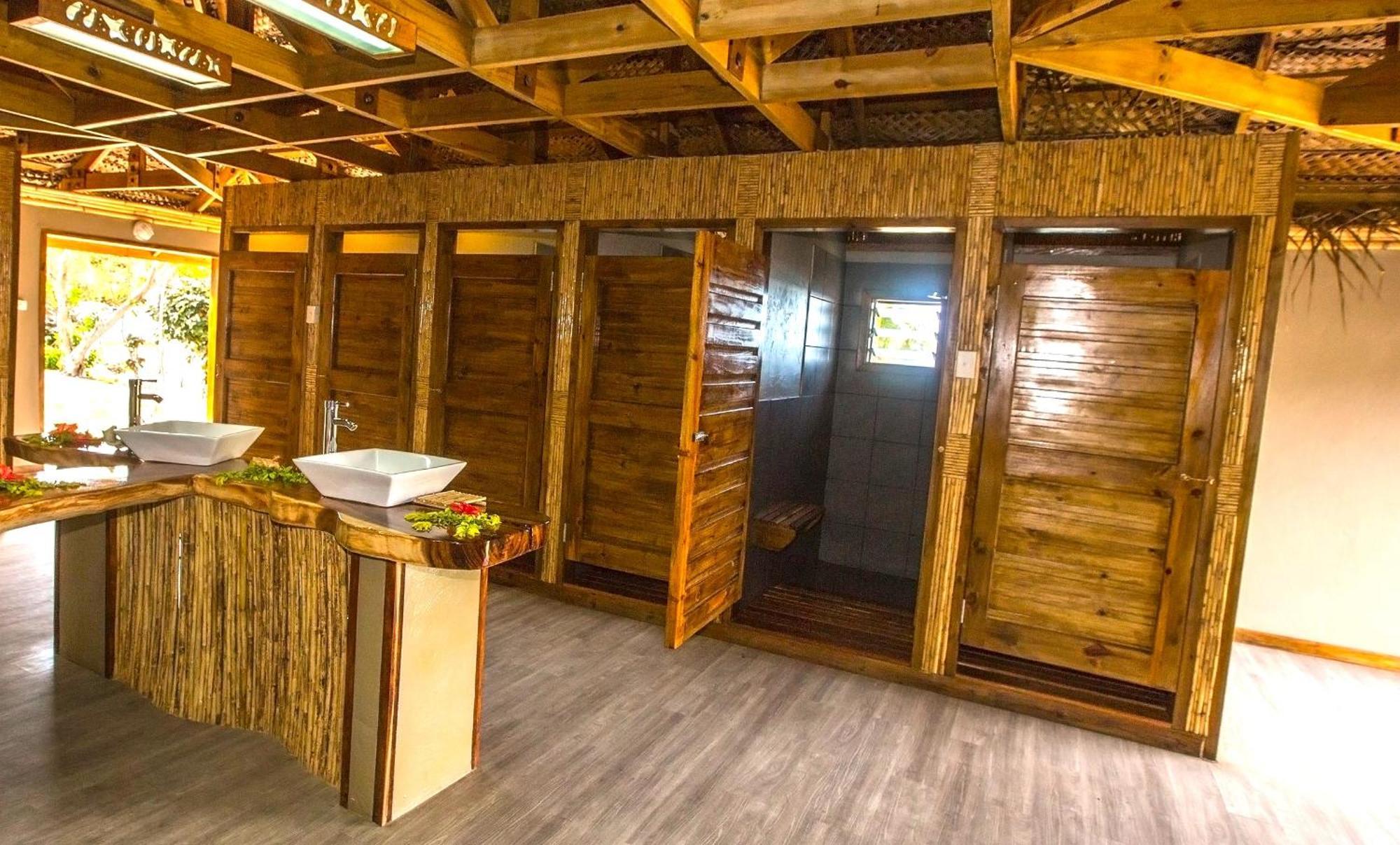 Barefoot Kuata Island Resort Zewnętrze zdjęcie